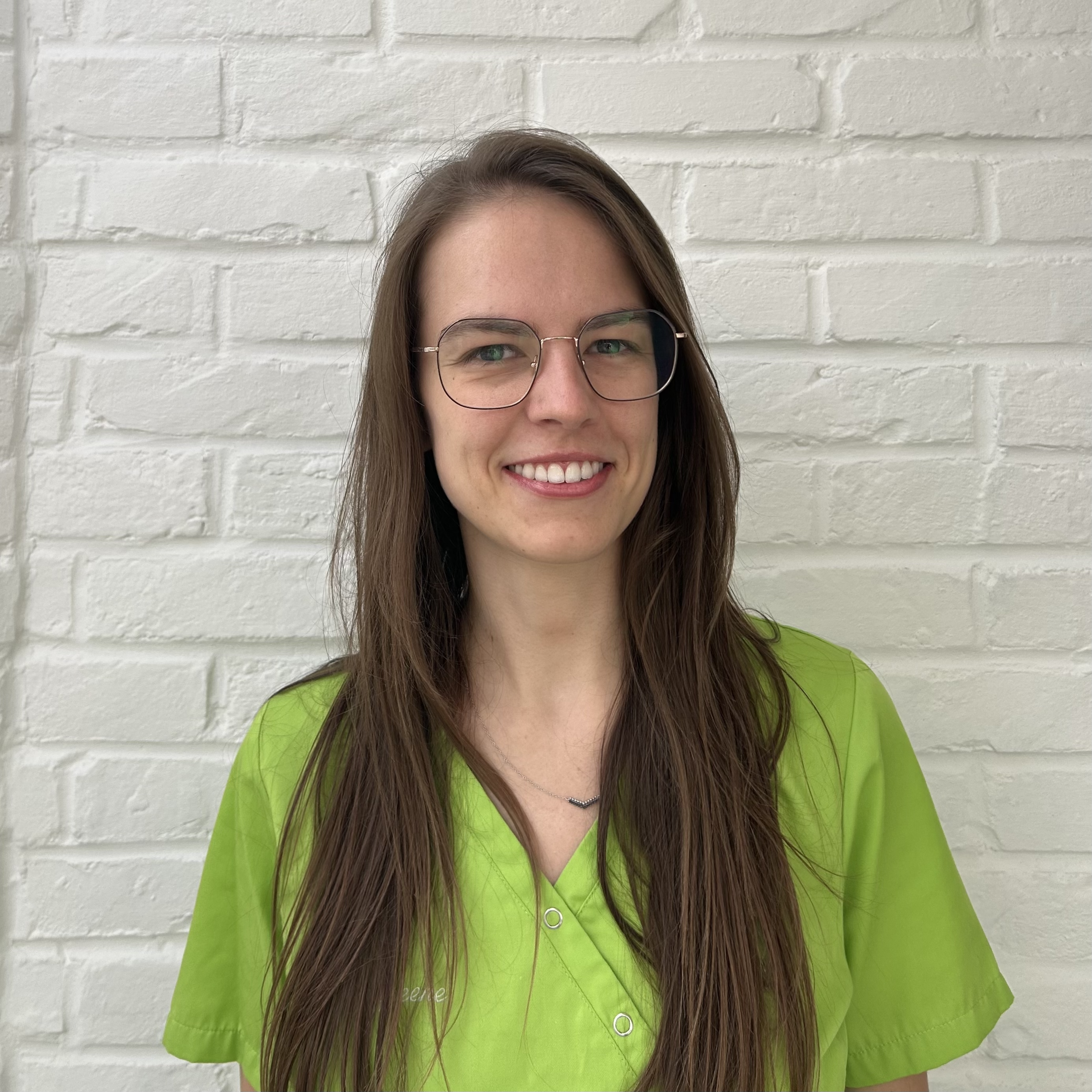 Dr. Vanpeene Laura